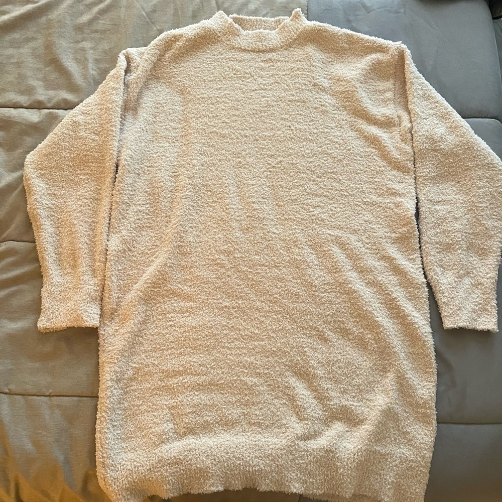 SHEIN Solid Plush drop shoulder sweater dress